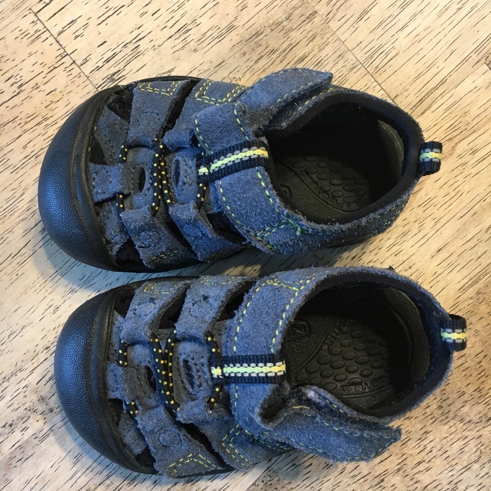 Baby Keen Sandal (sz. 4)